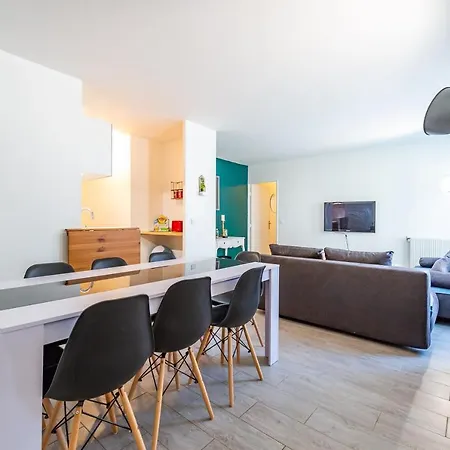Appartamento Family Travel Paris 3 Bussy-Saint-Georges Esterno foto