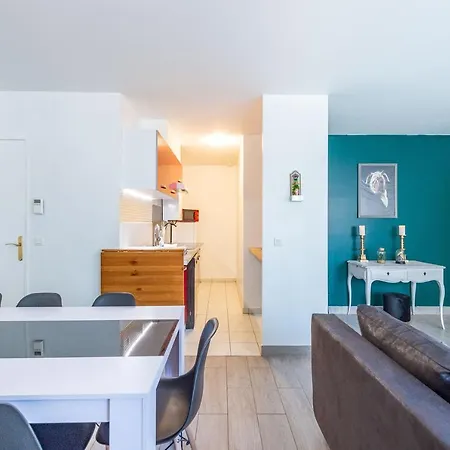 Appartamento Family Travel Paris 3 Bussy-Saint-Georges Esterno foto
